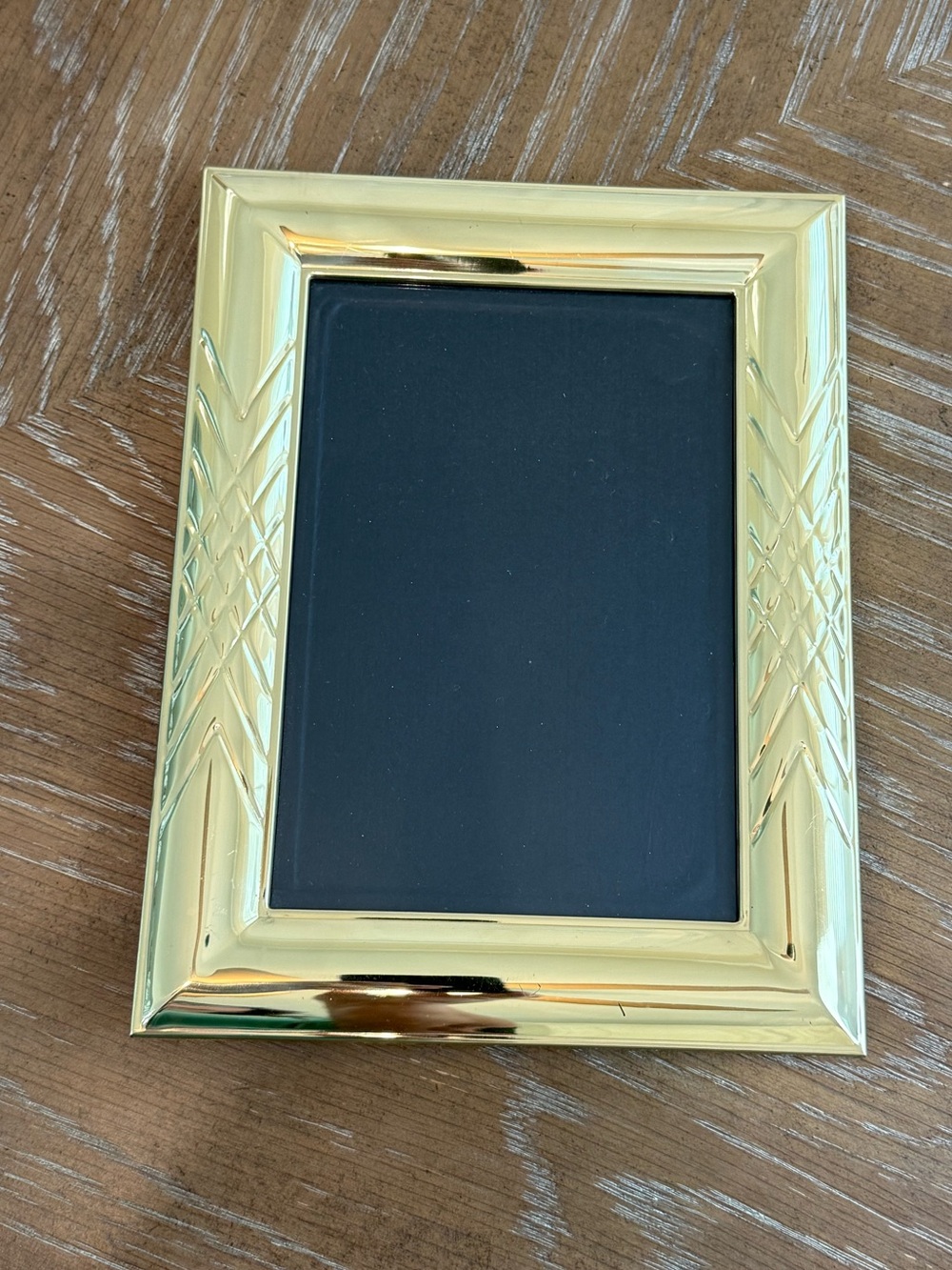 Gold / brass tone Decorative Picture Frame